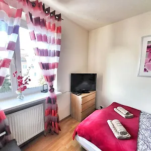 Apartament Przy Alejach Jerozolimskich, Warszawa