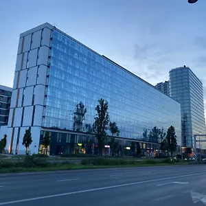 Apartament Wola Tower Na Prymasa - Z Widokiem Na, Warszawa